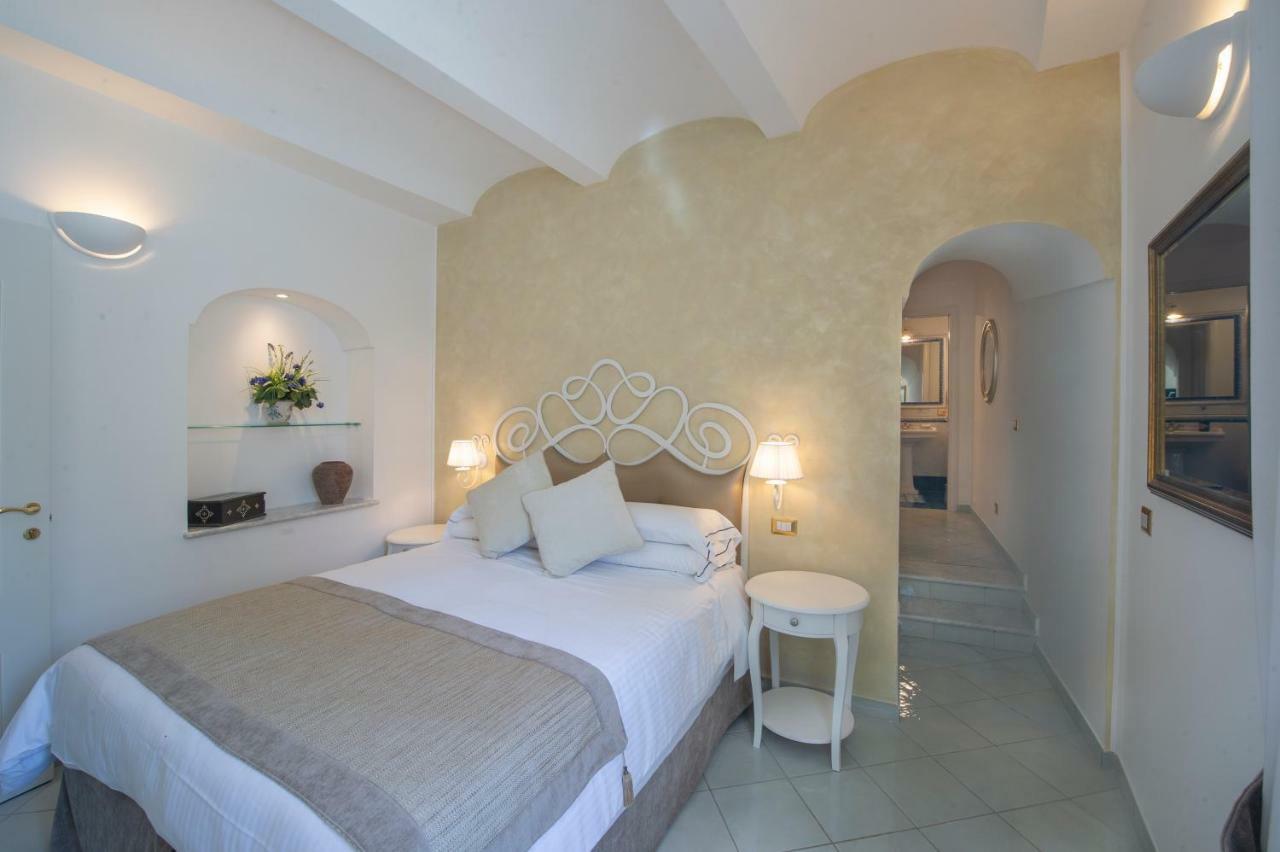 Villa Lauro Old Chapel Amalfi Exteriör bild