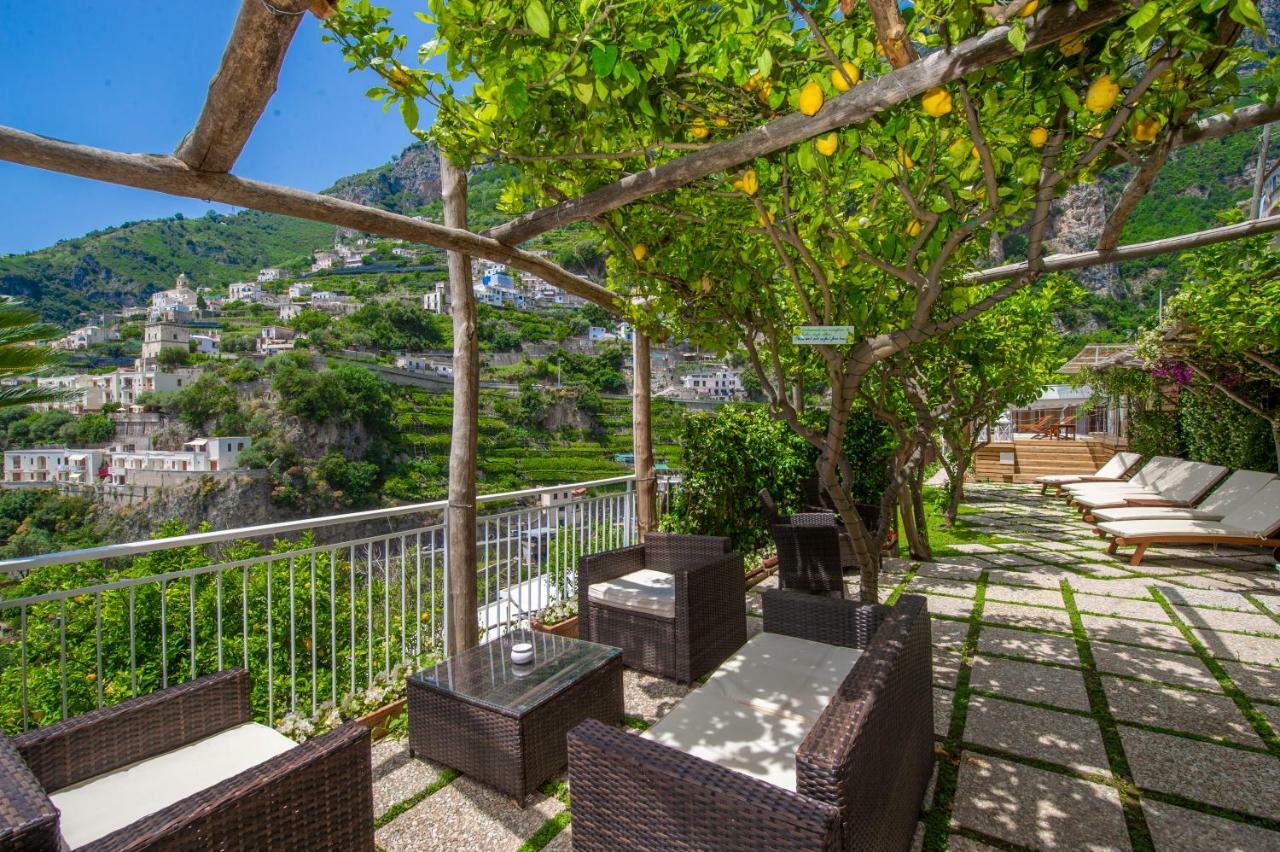 Villa Lauro Old Chapel Amalfi Exteriör bild